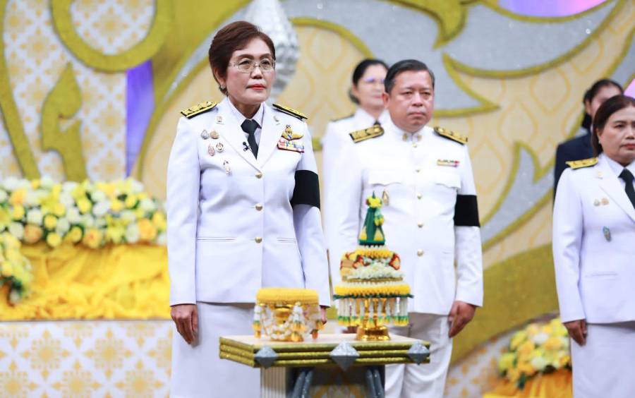ร่วมบันทึกเทปโทรทัศน์ถวายพระพร เนื่องในโอกาสวันเฉลิมพระชนมพรรษา